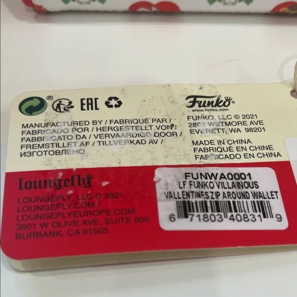 Loungefly Funko Villainous Valentines Heart Character Print Backpack & Wallet - Picture 6 of 10